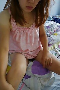 chinese housewife showcases vag